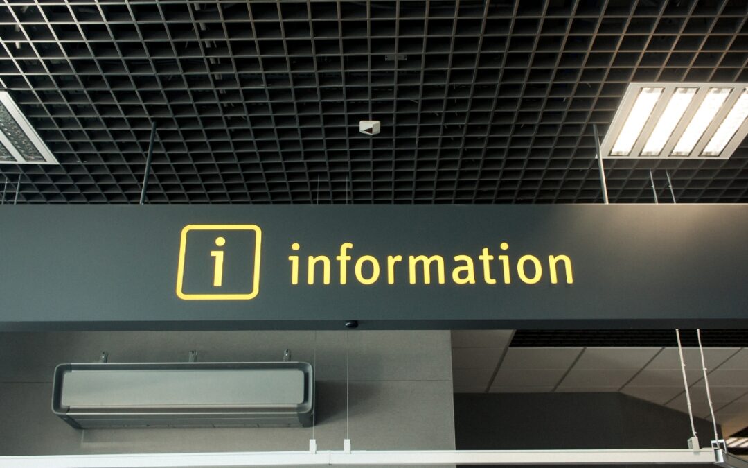 Organizacja pracy kancelarii niejawnej w&nbsp;małej i&nbsp;dużej strukturze 